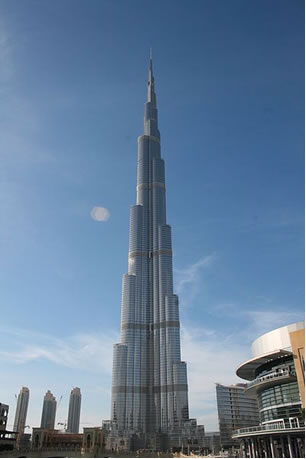 Burj Khalifa Bin Zayid, o edifício mais alto do planeta