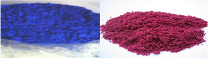 Respectivamente, cloreto de cobalto (azul) e cloreto de cobalto hidratado (rosa).